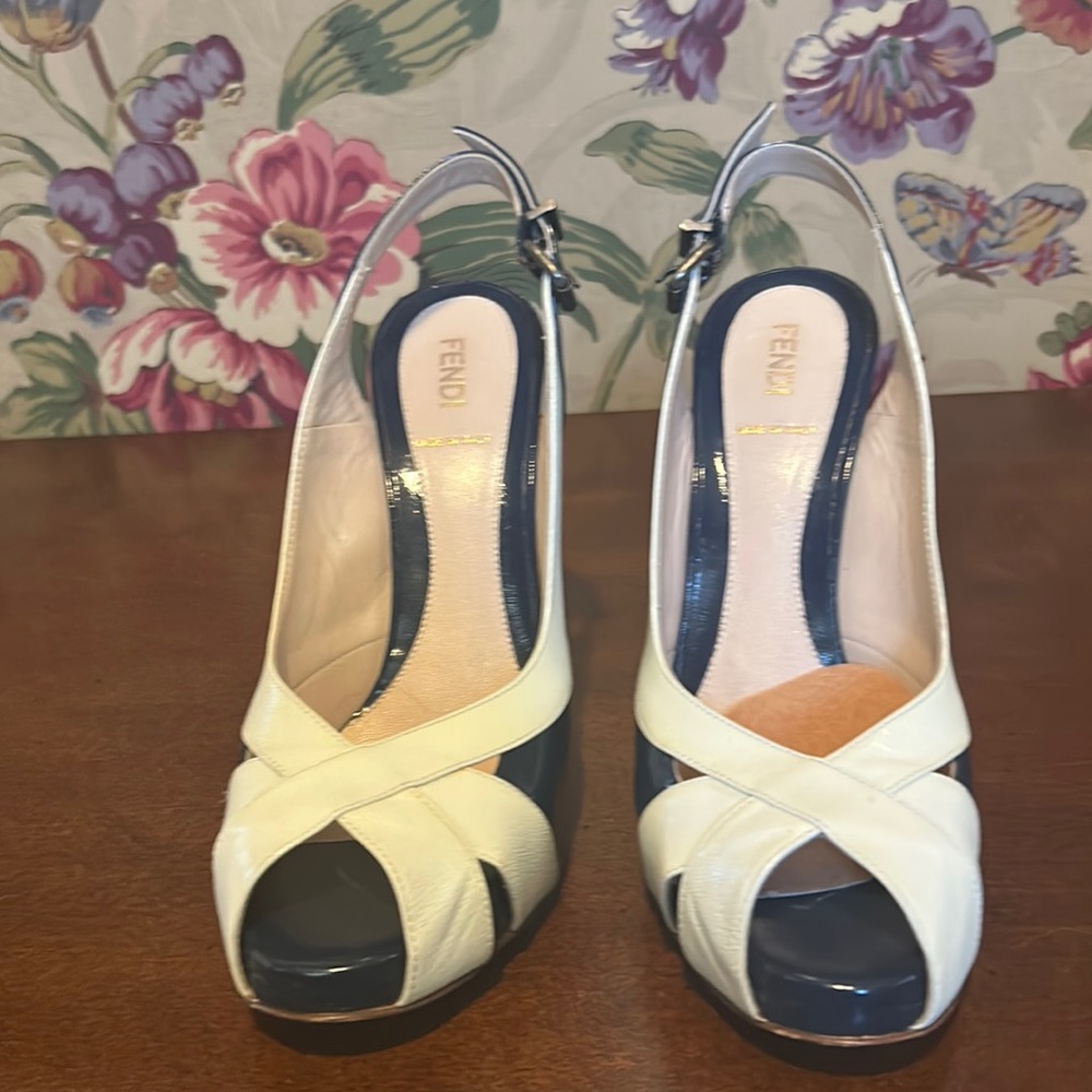 Fendi navy/cream heels